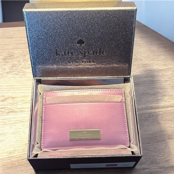 ❤️‍🔥❤️‍🔥2/14❤️‍🔥❤️‍🔥 Kate Spade New York Kenzie Boxed Small Cardholder Purple - Picture 4 of 7